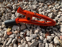 Load image into Gallery viewer, Disc Golf Disc Gator