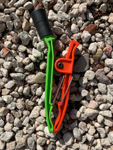 Load image into Gallery viewer, Disc Golf Disc Gator