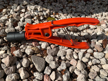 Load image into Gallery viewer, Disc Golf Disc Gator