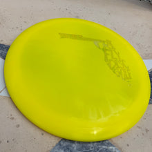 Load image into Gallery viewer, Dynamic Discs Fuzion Sergeant - Tri-Fly Florida