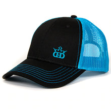 Load image into Gallery viewer, Dynamic Discs Standard D&#39;s Snapback Hat